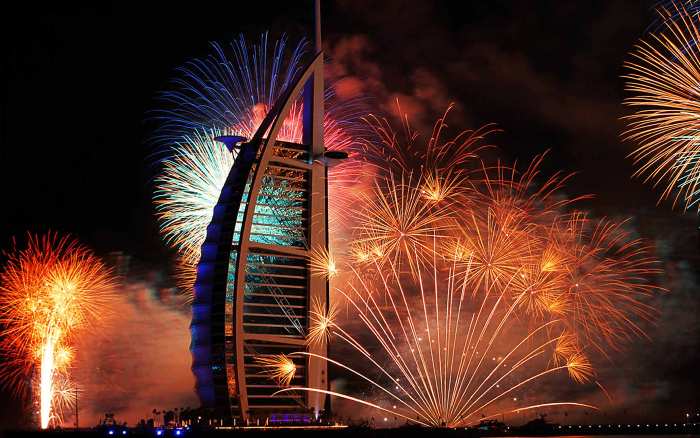 burj-al-arab-fireworks.jpg
